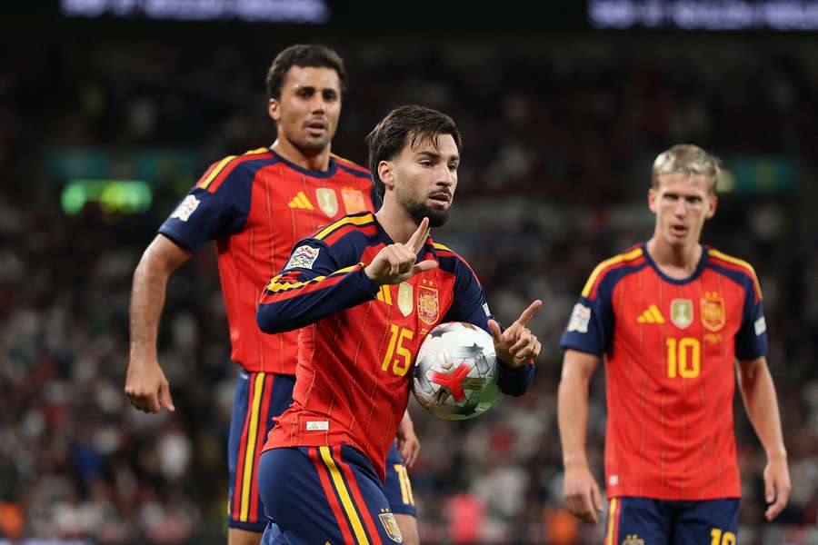Spain came from behind to beat England in a five-goal thriller at Wembley