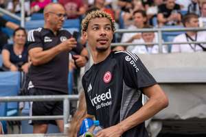 Liverpool is reportedly finalizing a £79 million agreement to acquire Frankfurt striker Hugo Ekitike.